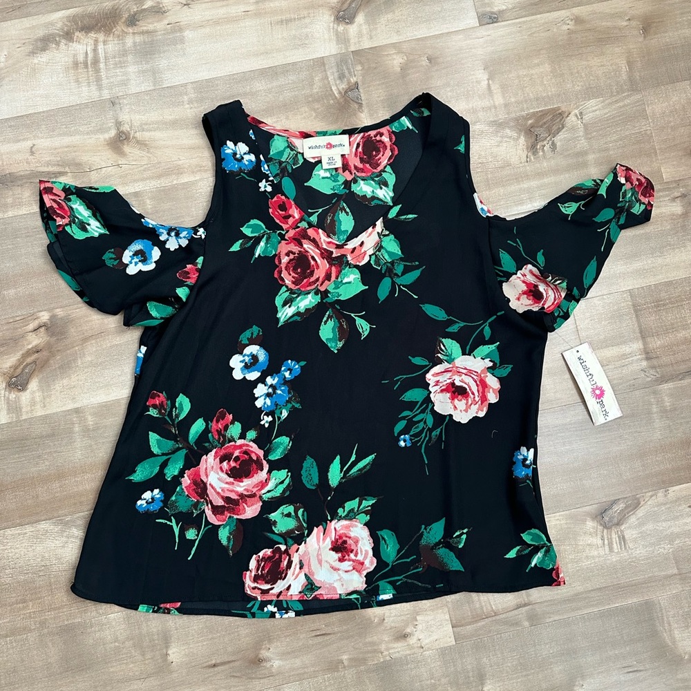 Open Shoulder Floral Shirt